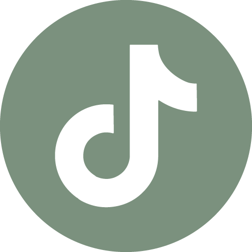 socialsArtboard 3